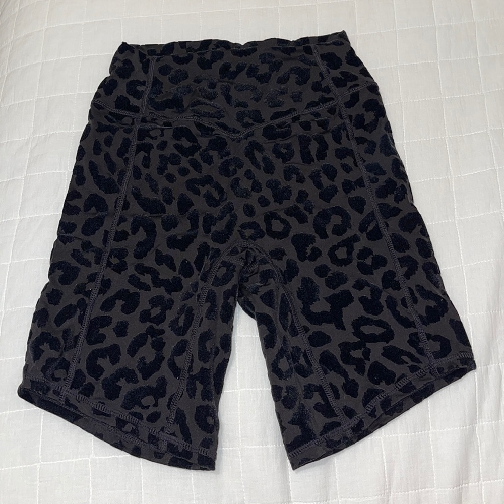Balance Athletica Lux Rider Shorts SIZE XS